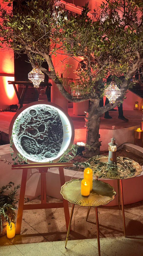 Cosmic Light – 100% Handcrafted Full Moon Lamp (35cm/70cm)