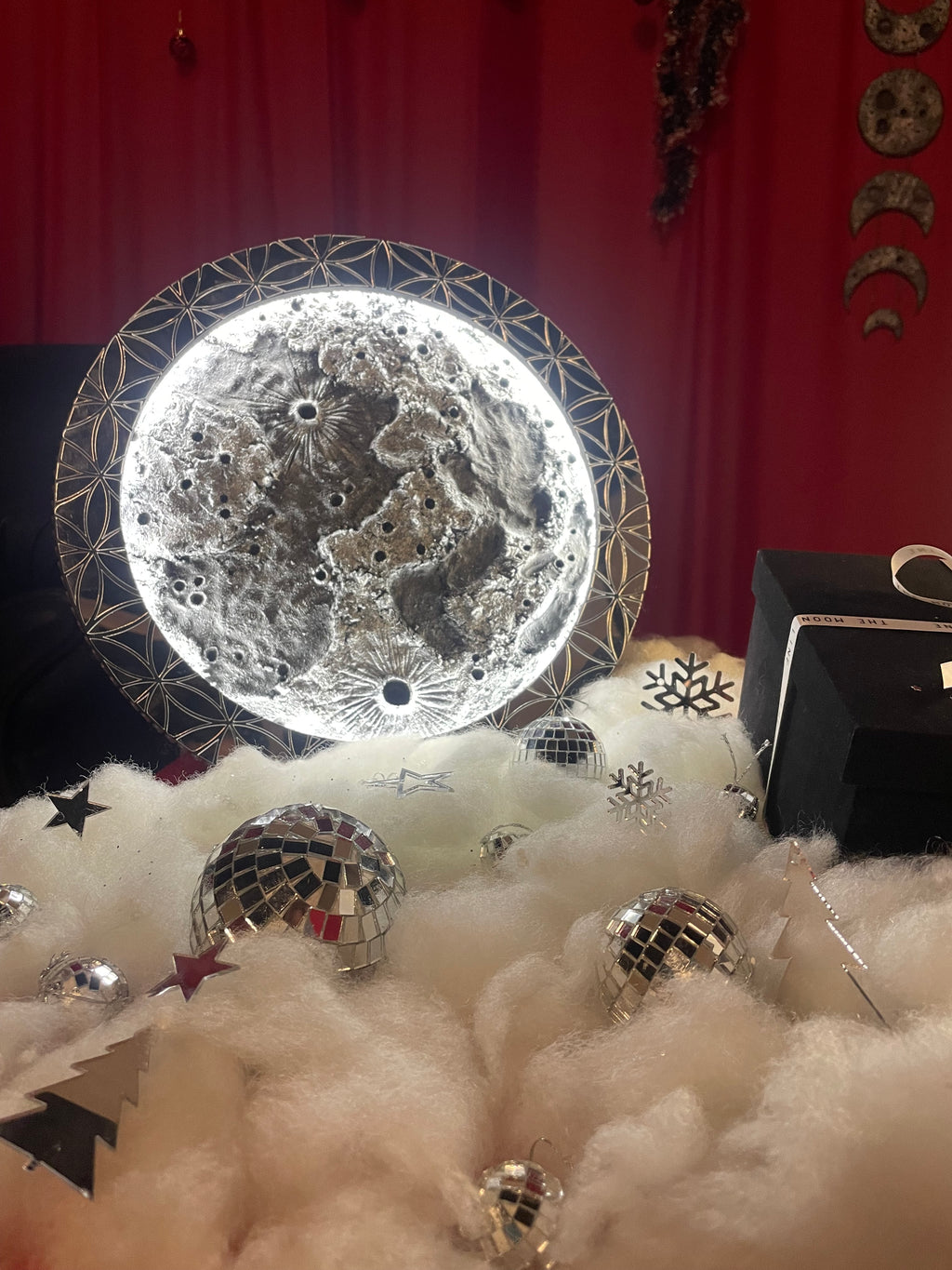 Mosaic Moon – Handcrafted Celestial Lamp (Disco & Flower of Life Editions, 35cm/70cm)
