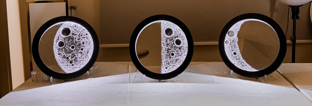 Mirror Moon – A Phase You Love (35cm Lunar Lamp)