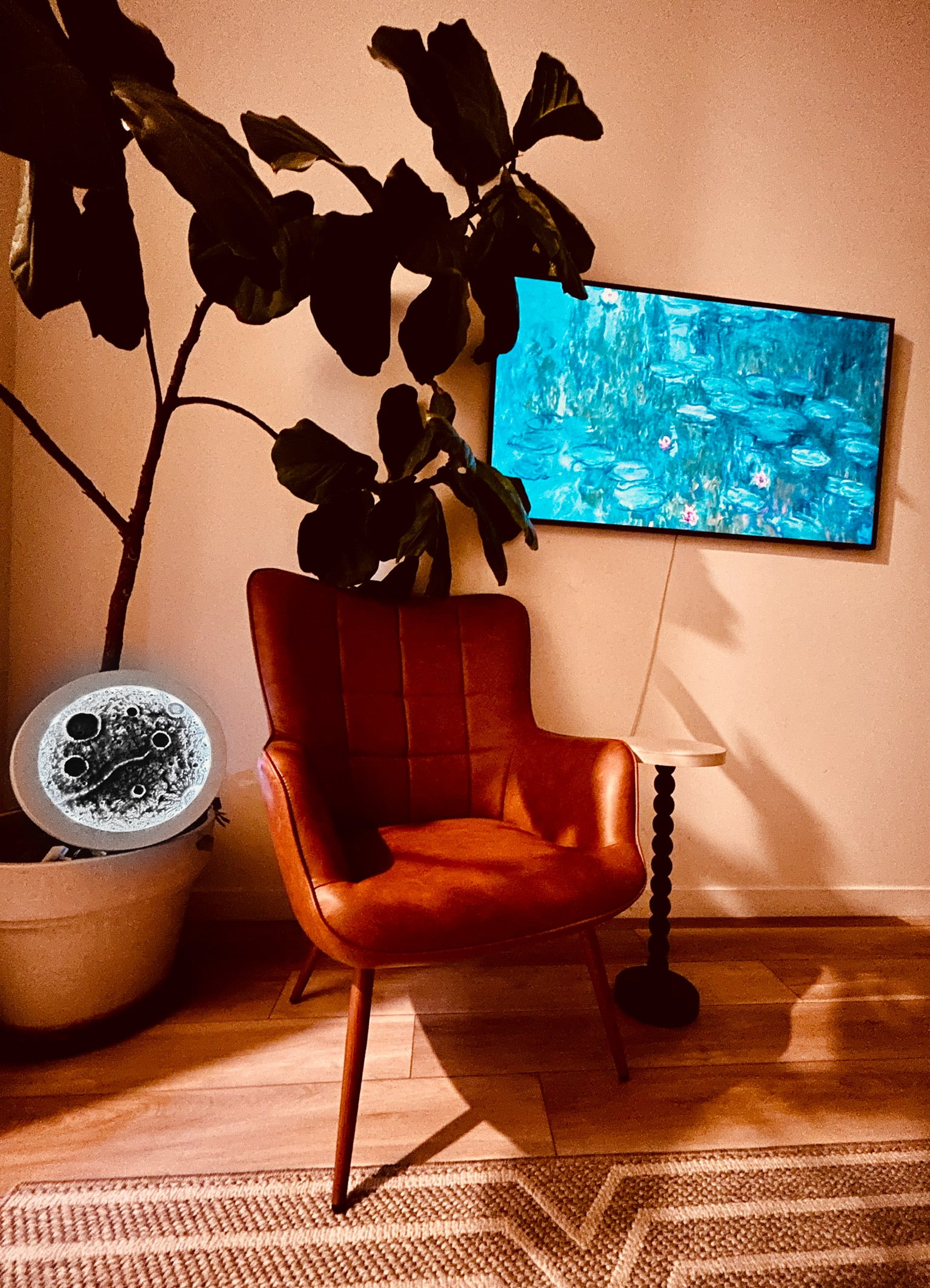 Cosmic Light – 100% Handcrafted Full Moon Lamp (35cm/70cm)