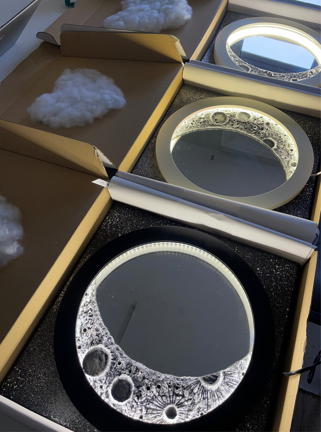 Mirror Moon – A Phase You Love (35cm Lunar Lamp)