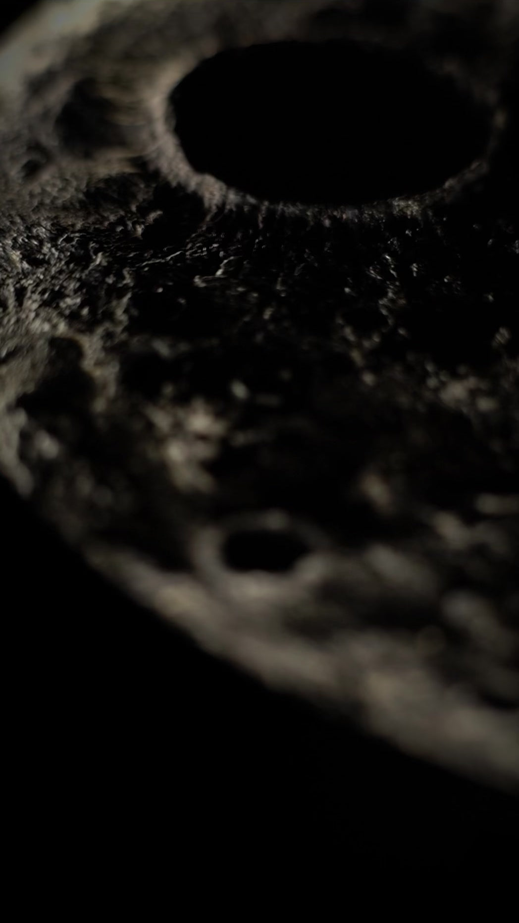 Cosmic Light – 100% Handcrafted Full Moon Lamp (35cm/70cm)